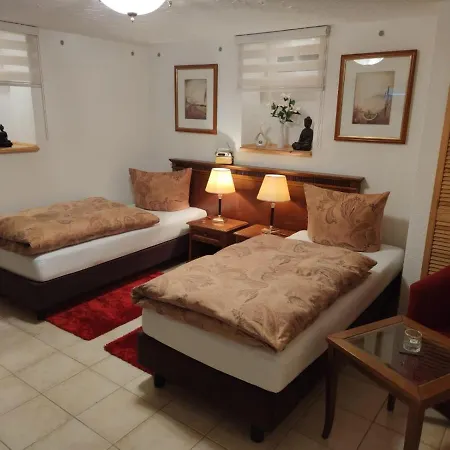 Ferienzimmer Familie Schmidt *